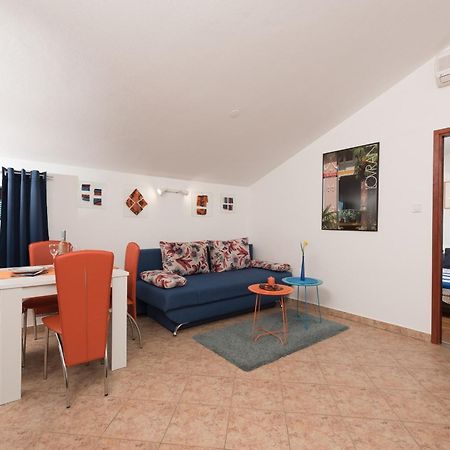 Apartments Villa Zara Lovran Bagian luar foto