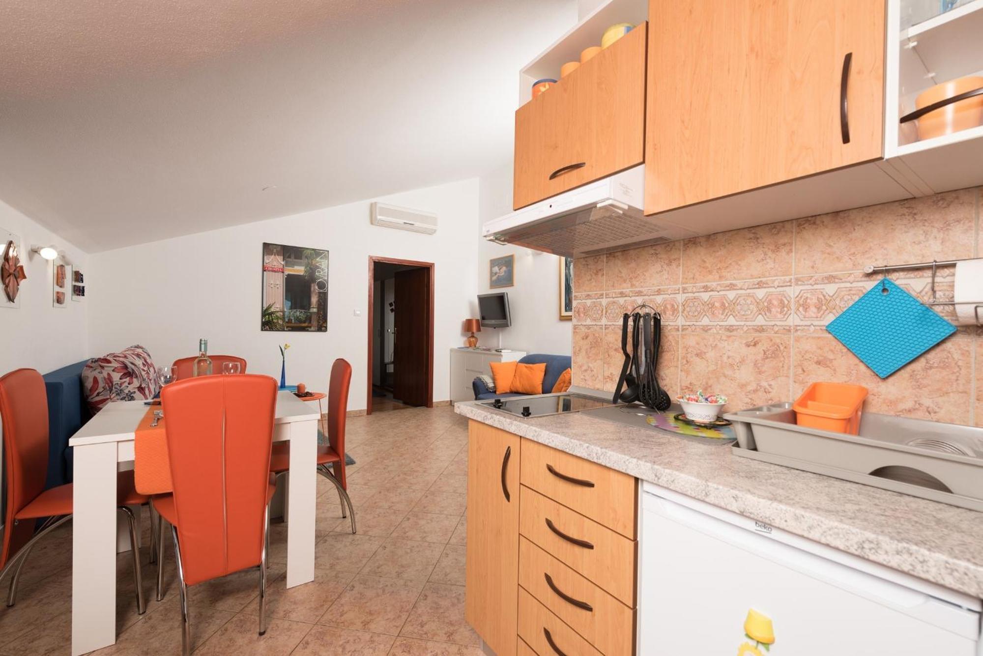 Apartments Villa Zara Lovran Bagian luar foto